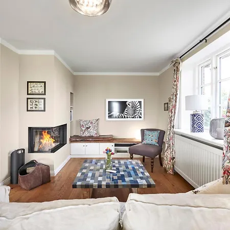 Semesterbostad Waaster Diek *