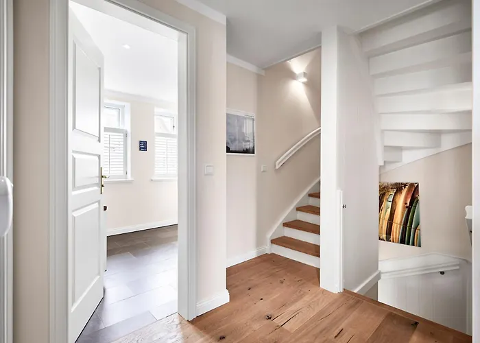 Semesterbostad Waaster Diek